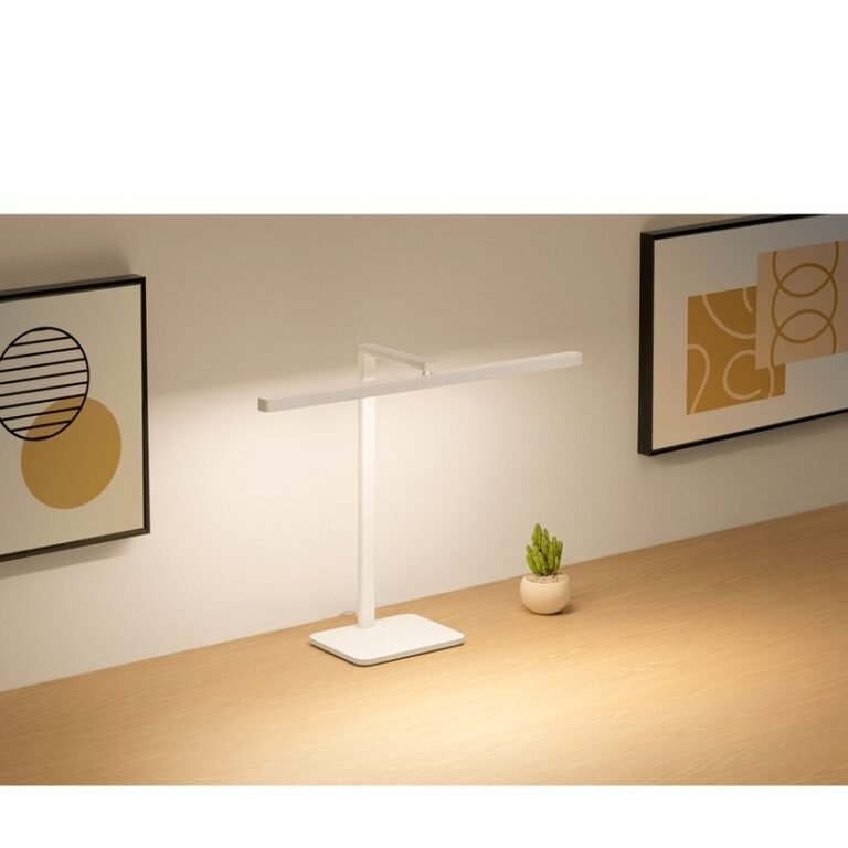 小米 Xiaomi LED 智慧檯燈 2 — 60cm 長燈頭與 Ra95 高演色的護眼閱讀燈